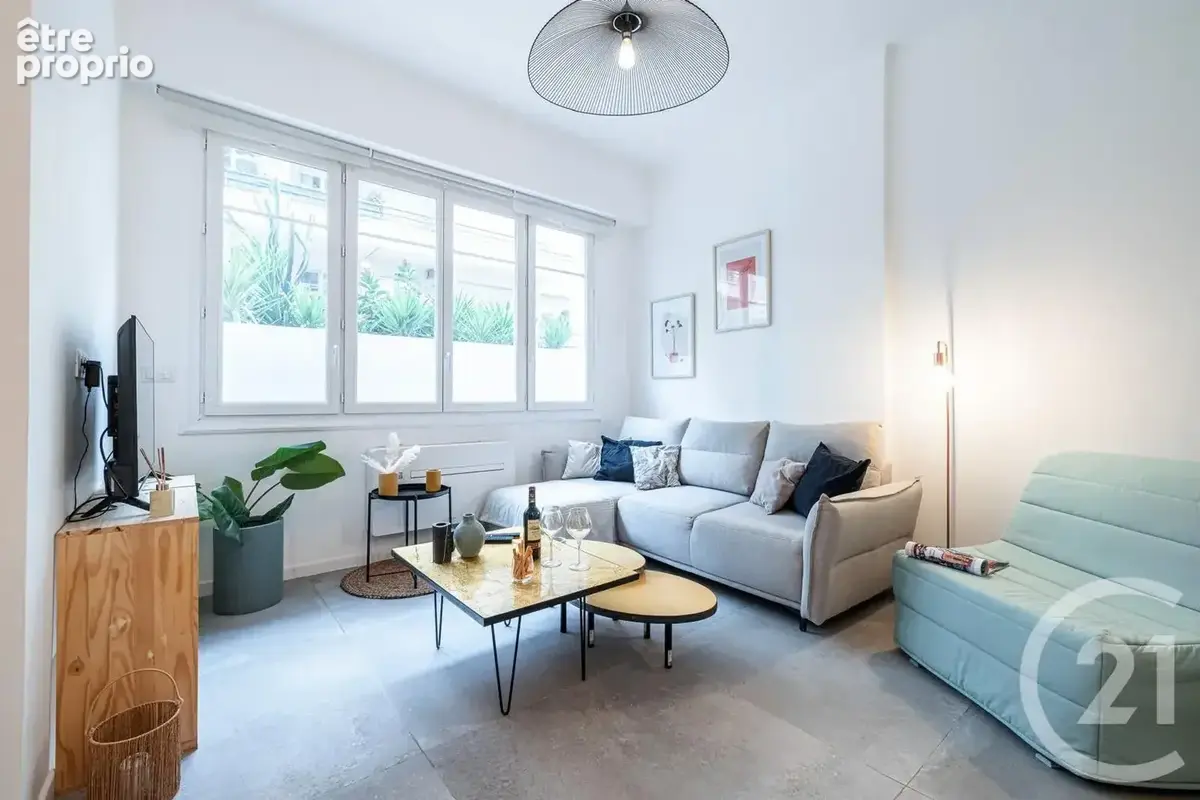 Appartement 1 pièce 57 m² à vendre à Nice (06000) - photo 2