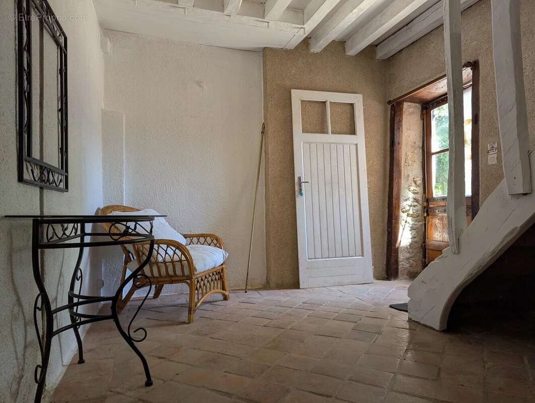 Maison à COULONGES