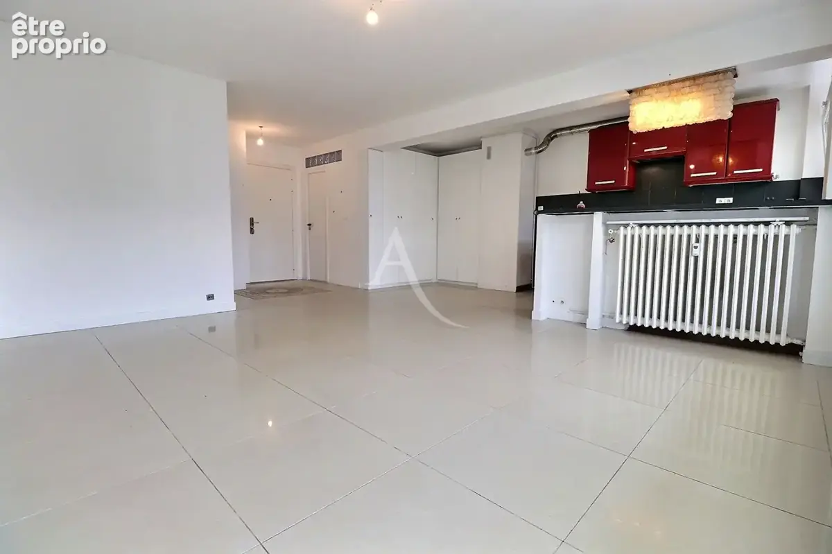 Bel Appartement Maisons Laffitte 5 pièce(s) 86,97 m2  (3 chambres) + chbre de service  (9,48 m²) au calme ! - photo 7
