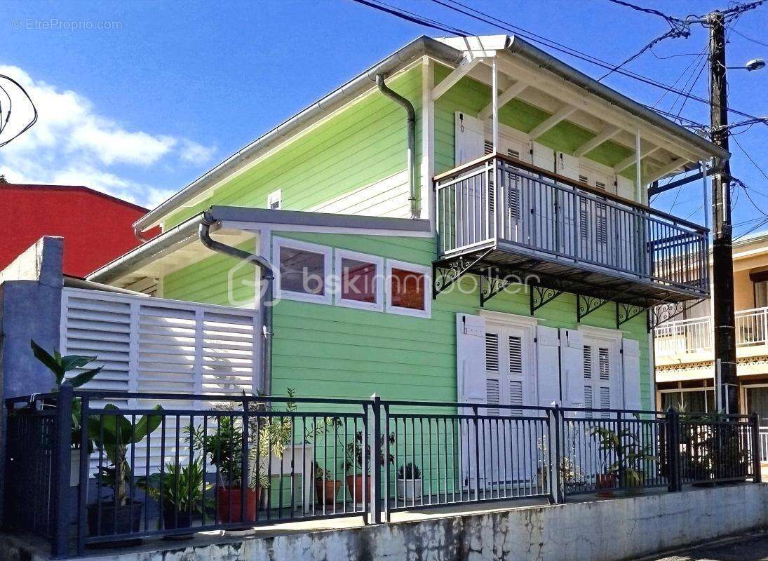 Maison à SAINTE-ROSE