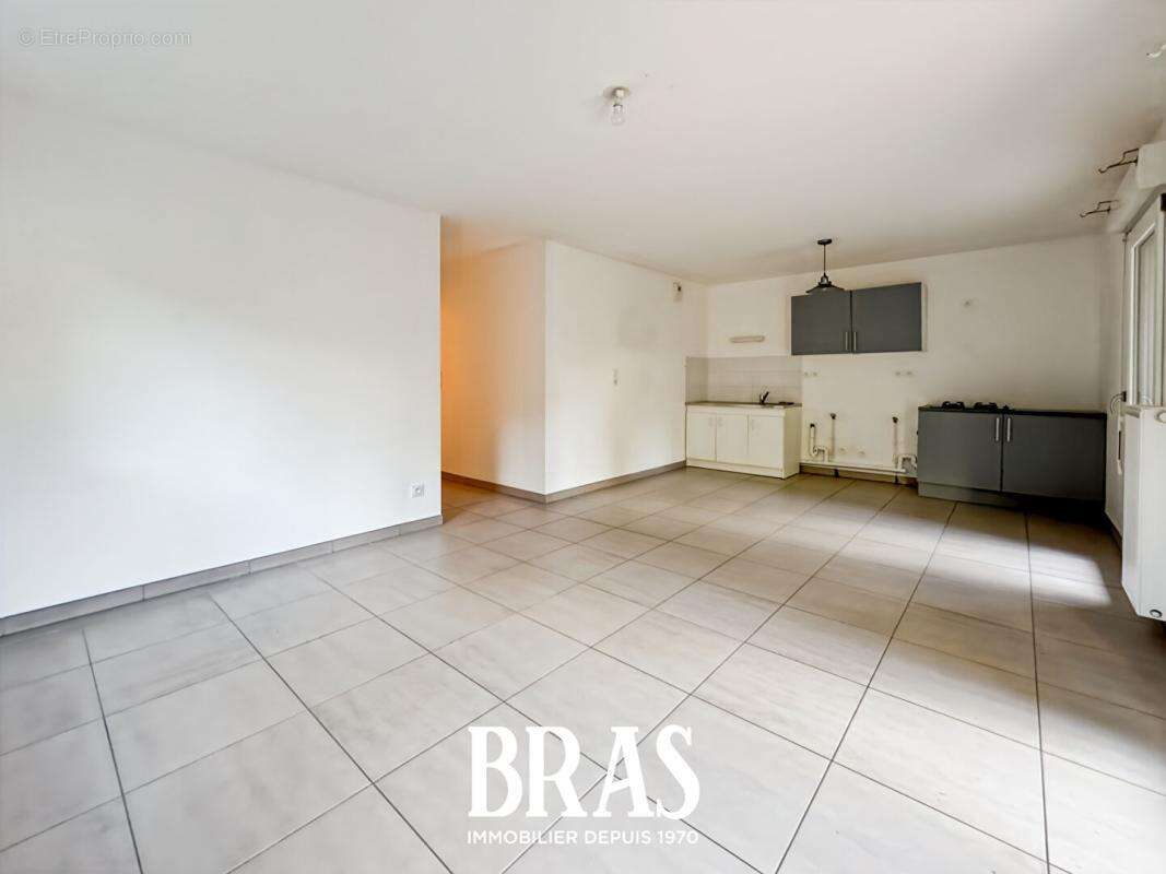 Bouguenais - appartement 3 chambres + jardin + garage - photo 7