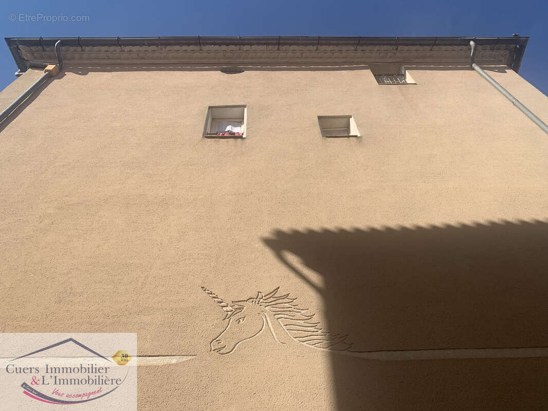 Appartement à CUERS