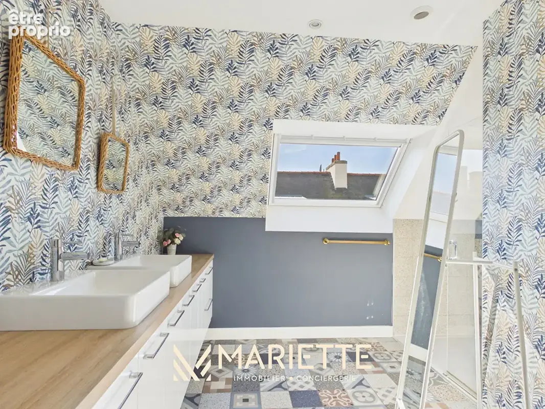 "ARVAG", Concarneau Le Passage Maison de 220 m² avec jardin clos au calme - photo 14