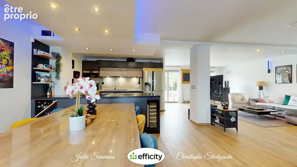 Maison 8 pièces 184 m² à vendre à Maurepas (78310) - photo 2