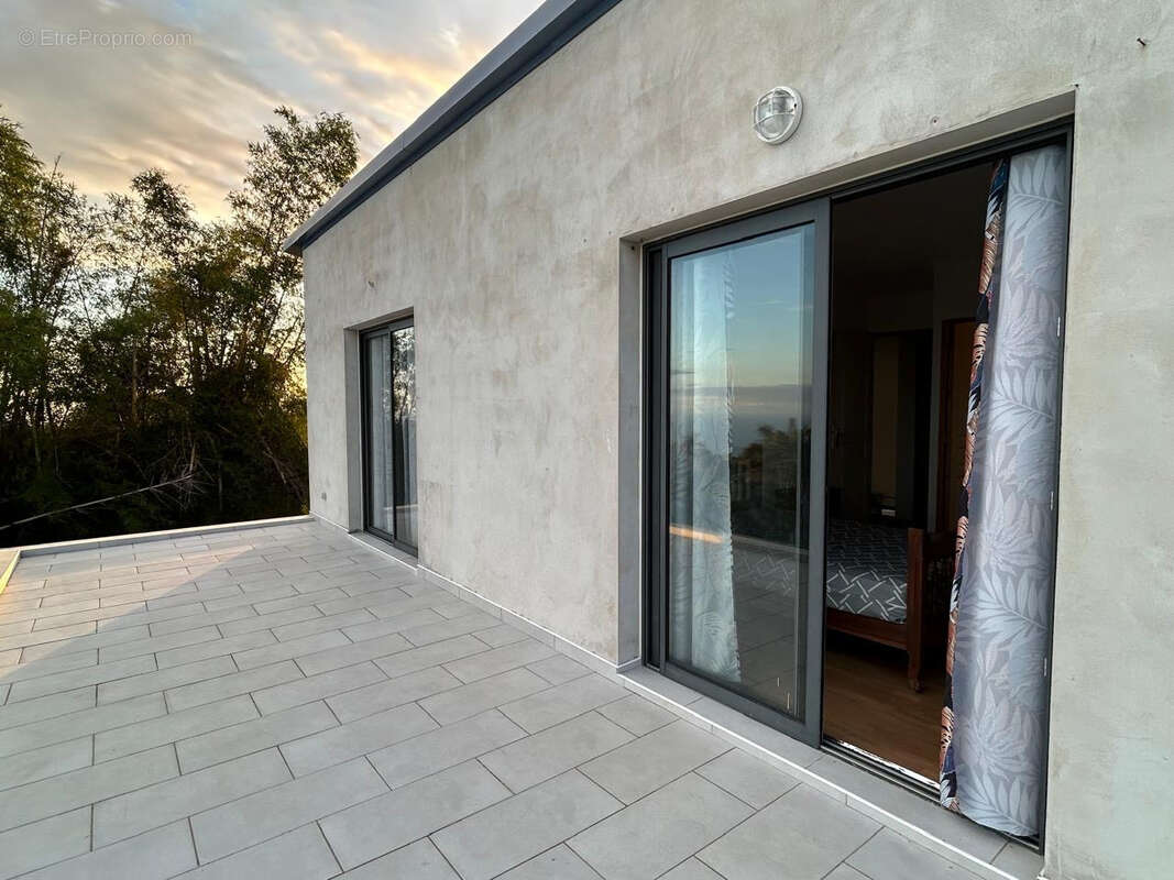 Maison à SAINT-JOSEPH