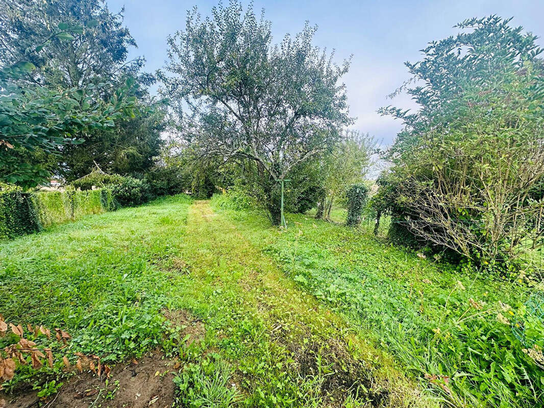 Terrain à LA FERTE-SOUS-JOUARRE