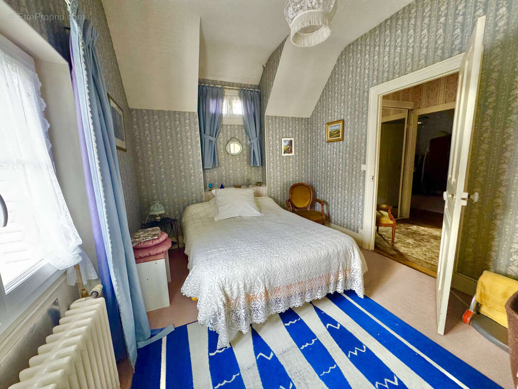 Maison à MONTARGIS