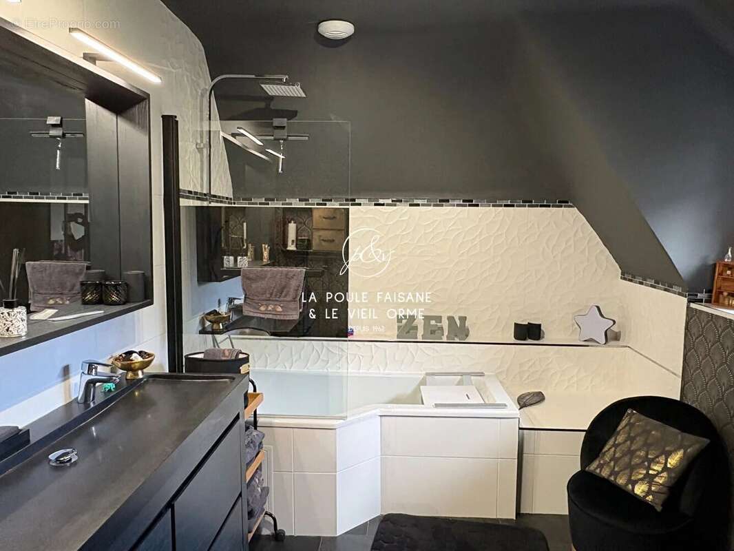 Maison à MONTFORT-L'AMAURY