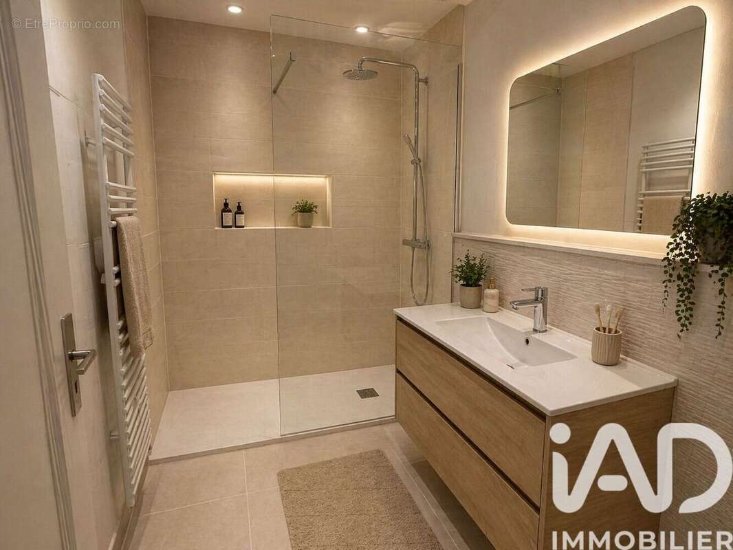 Photo 8 - Appartement à VALENCIENNES