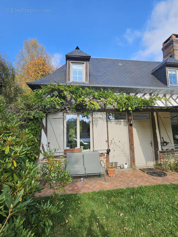 Maison à CORMEILLES