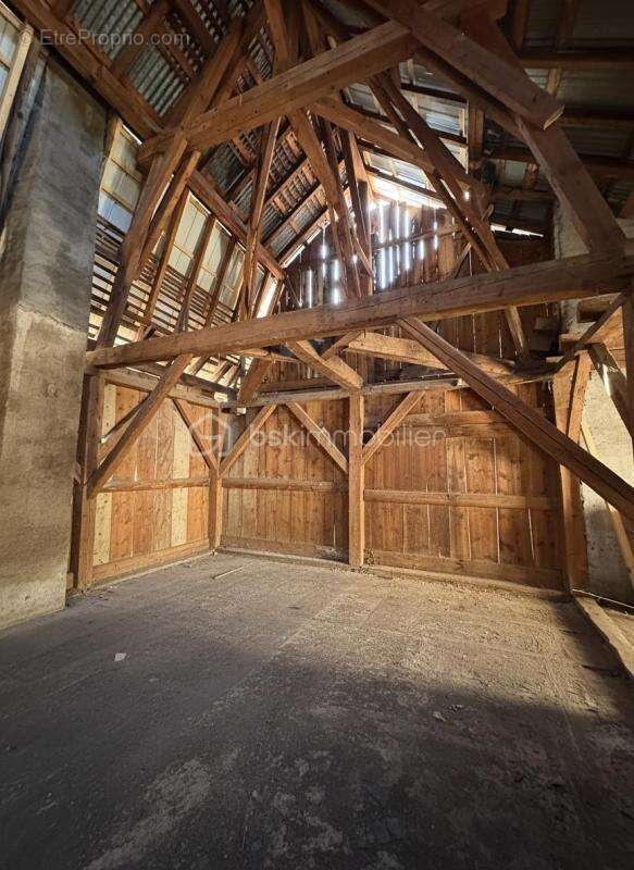 Ancienne forge en pierre à réinventer – Potentiel rare au cœur de La Compôte - photo 13