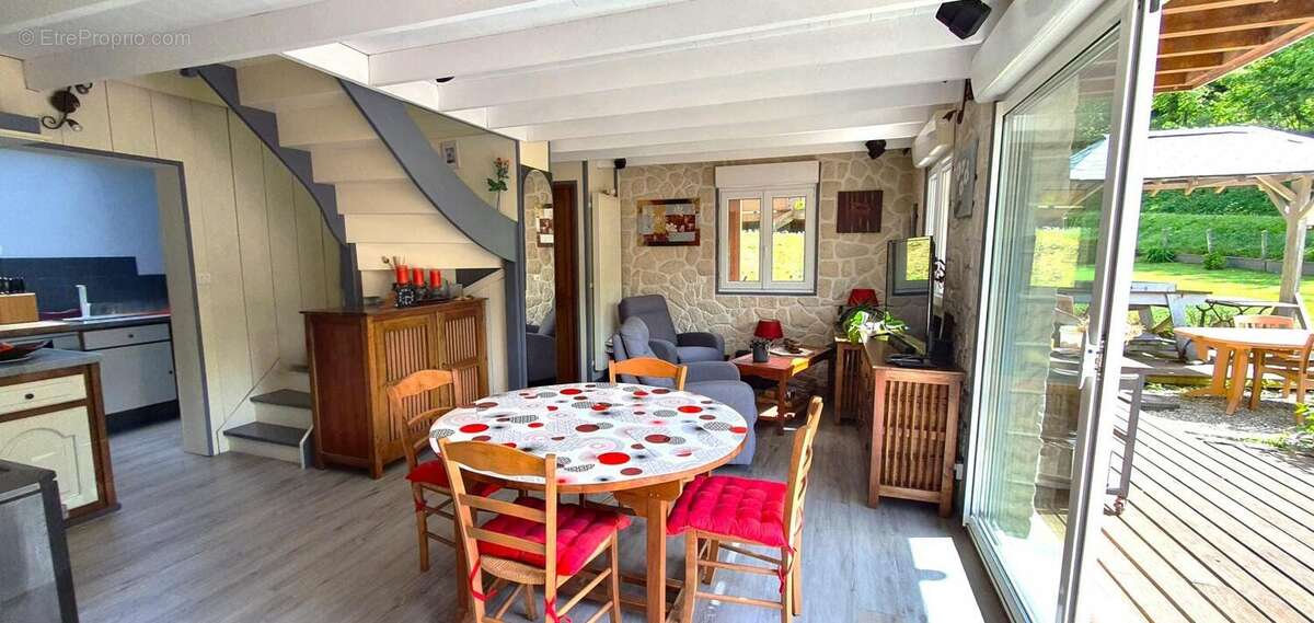 Maison à SENNEVILLE-SUR-FECAMP