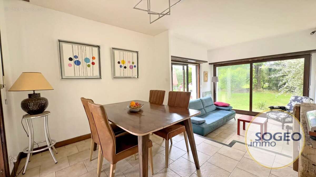 Villa de 160m² sur 3400m² arborés - photo 5