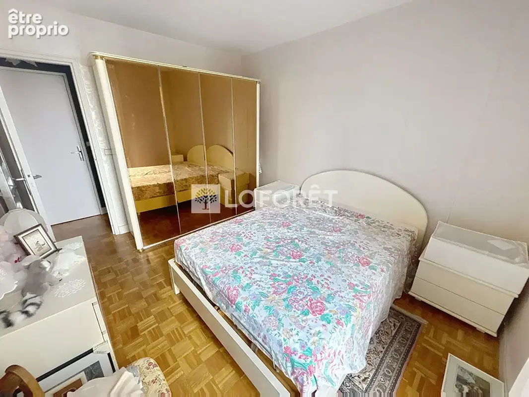 Appartement Villejuif 4 pièce(s) 76.39 m2 - photo 10