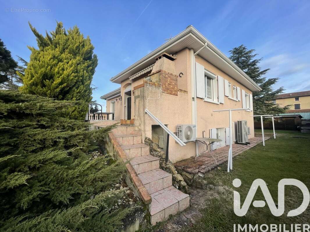 Photo 2 - Maison à CHEYSSIEU