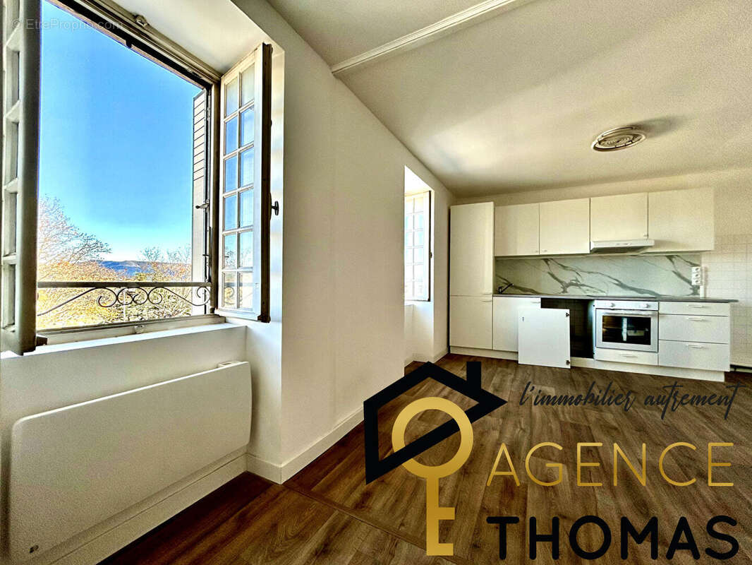 Appartement à AUBENAS