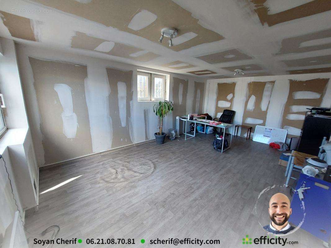 Commerce à SAINT-YRIEIX-SUR-CHARENTE