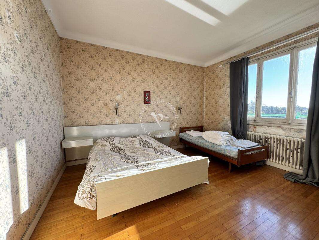 Maison à LE POULIGUEN