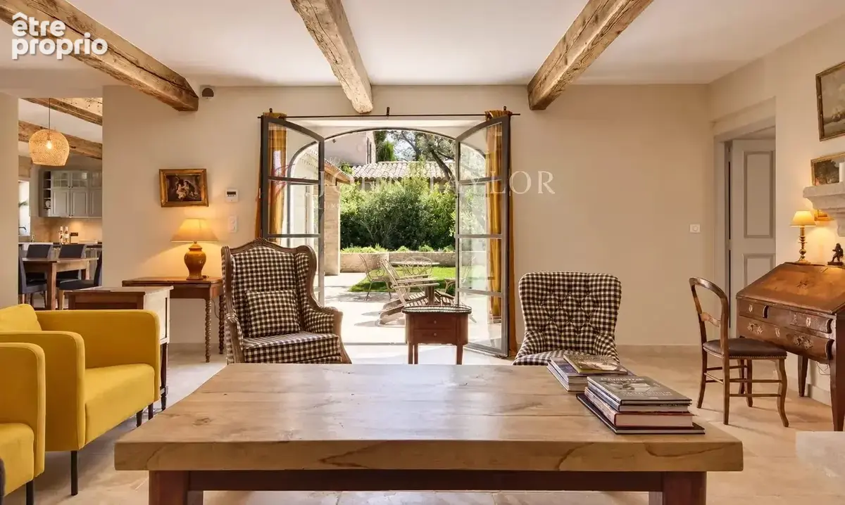 Maison de village - au coeur d'eygalières - photo 7