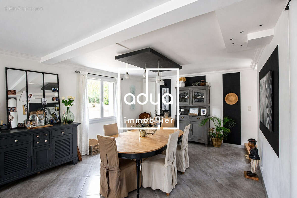 Maison 216 m² à Soulaines-Sur-Aubance  - photo 5