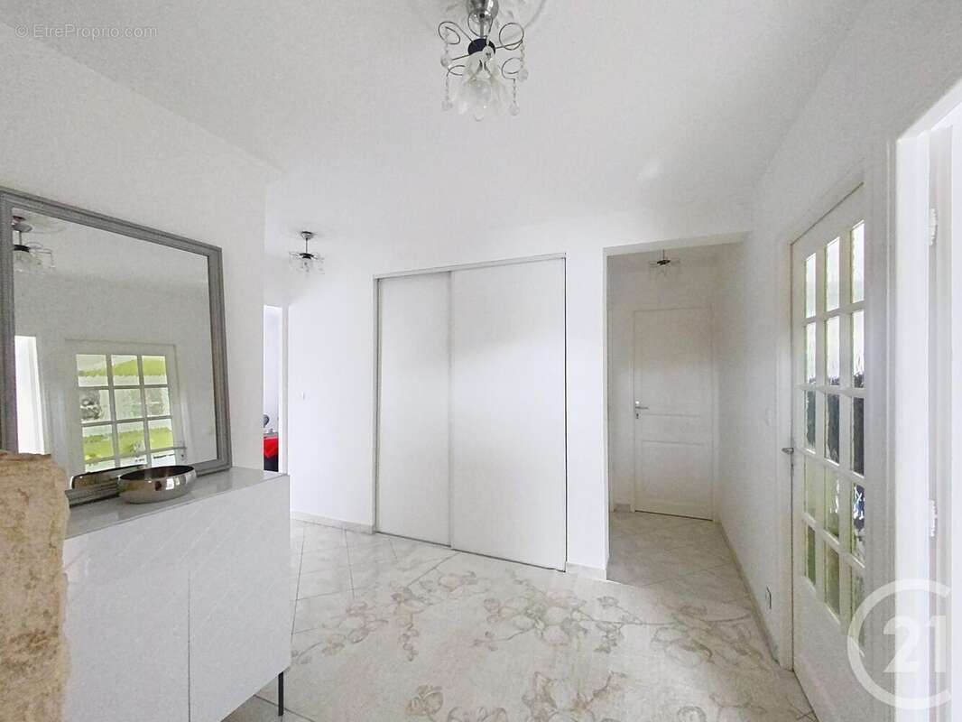 Maison à SAINT-CLEMENT