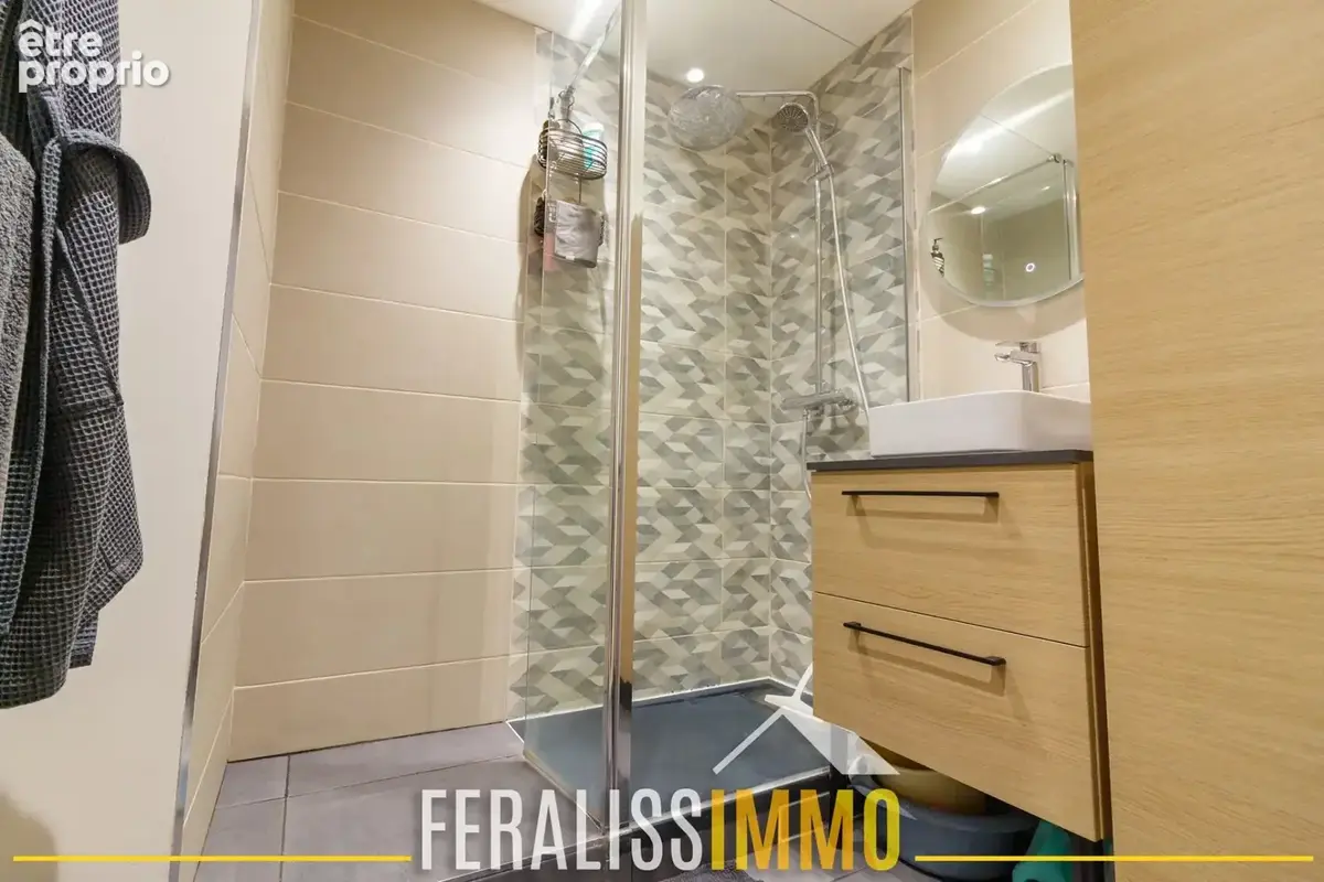 Très bel appartement 2 pièces dans résidence de standing - photo 9