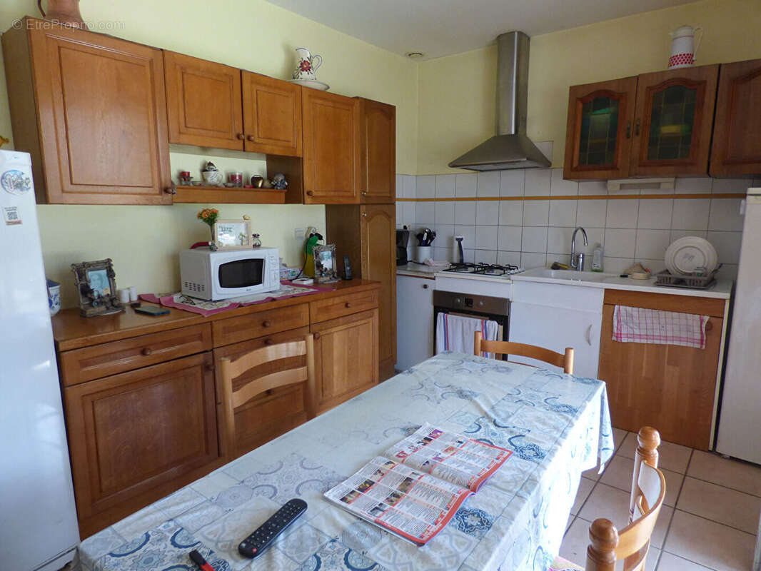 Immeuble Saint Trivier De Courtes 9 pièce(s) 200 m2 - photo 7