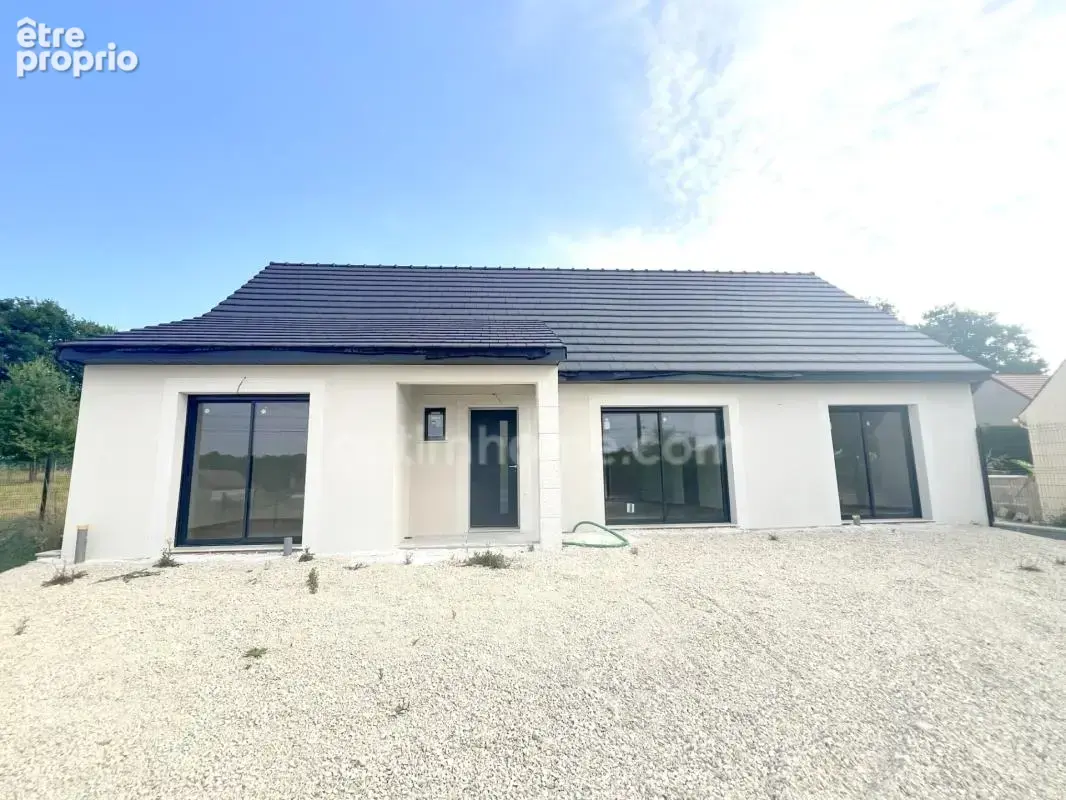 Maison neuve à vendre 5 pièces 109 m² habitables VILLEFRANCHE SUR CHER (41) sous garantie décennale, à proximité du centre ville - photo 3