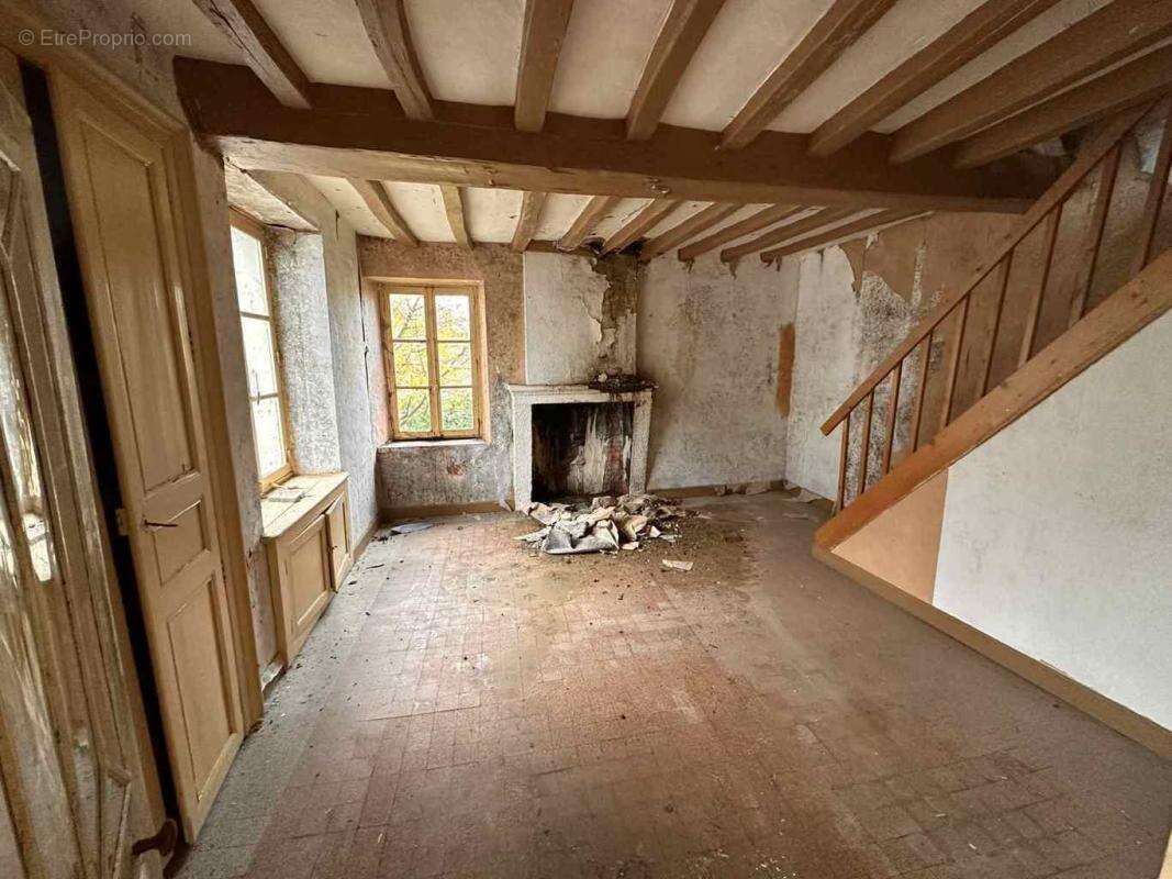 Maison à APPENAI-SOUS-BELLEME