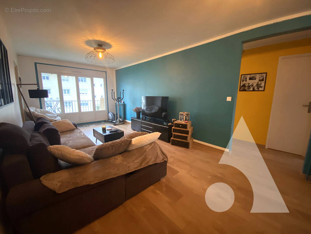 Appartement à CREPY-EN-VALOIS