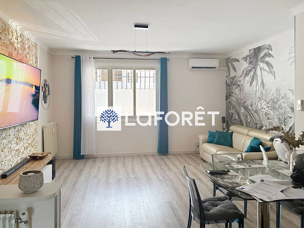 Appartement à CAGNES-SUR-MER