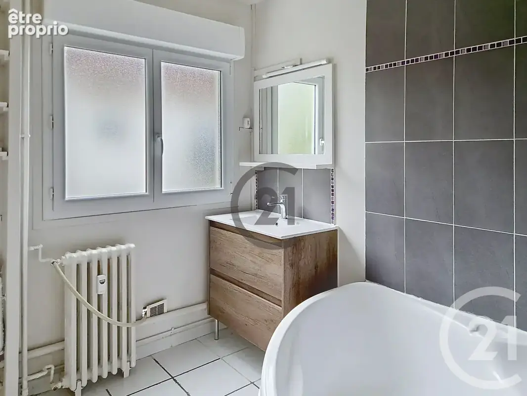 Appartement 4 pièces 82 m² à vendre à Auxerre (89000) - photo 8