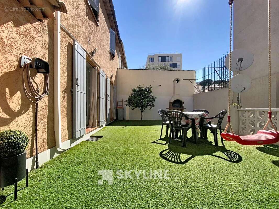 Maison à MARSEILLE-4E