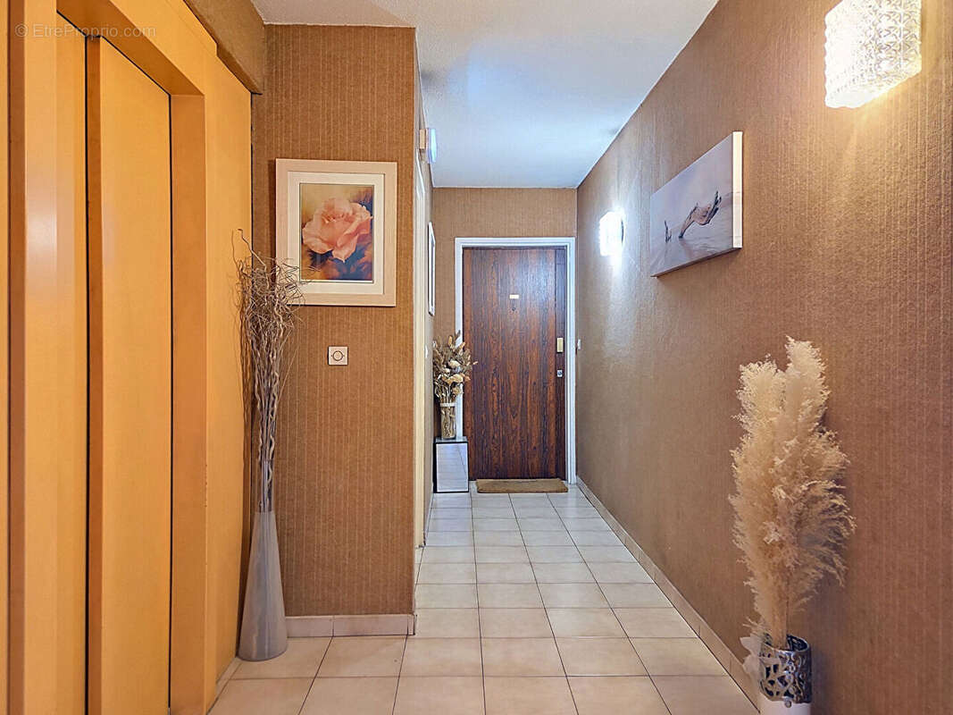 Appartement à MARSEILLE-13E