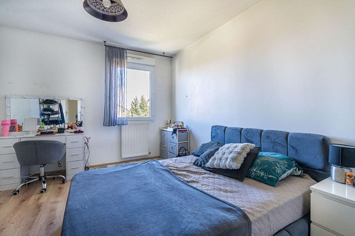 Appartement à AMBILLY