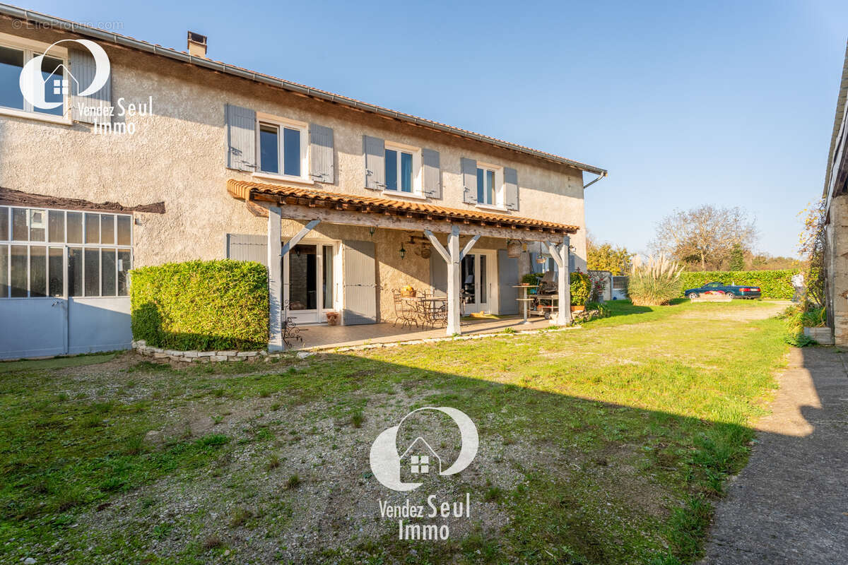 Maison à PUSIGNAN