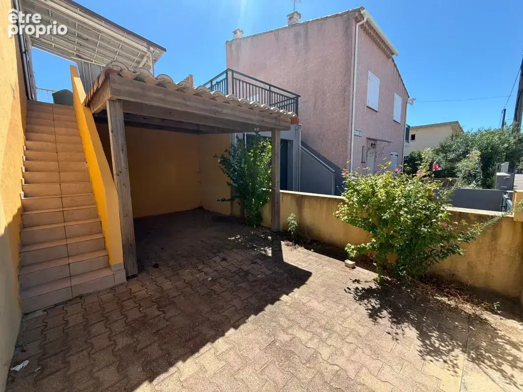 À vendre – Marseillan plage - Exceptionnel 3 pièces en duplex avec vue mer et port - photo 13