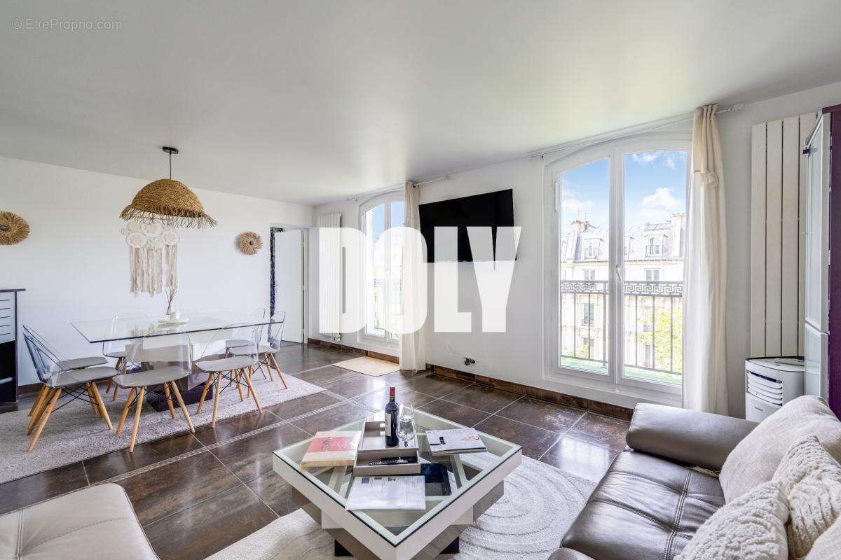 Appartement à PARIS-11E