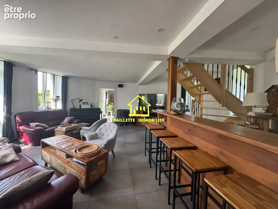 Maison 5 pièces 140 m² à vendre à Gonneville-La-Mallet (76280) - photo 2