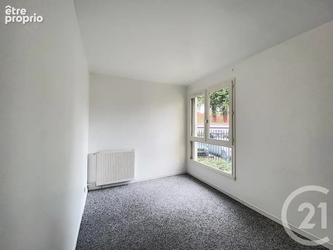 Appartement 4 pièces 84 m² à vendre à Melun (77000) - photo 13