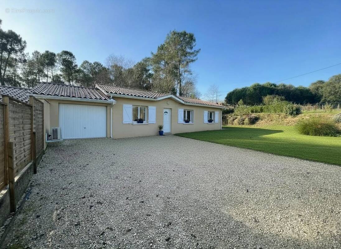 Maison à CASTELJALOUX