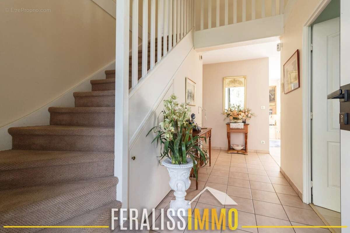 Maison à COURDIMANCHE