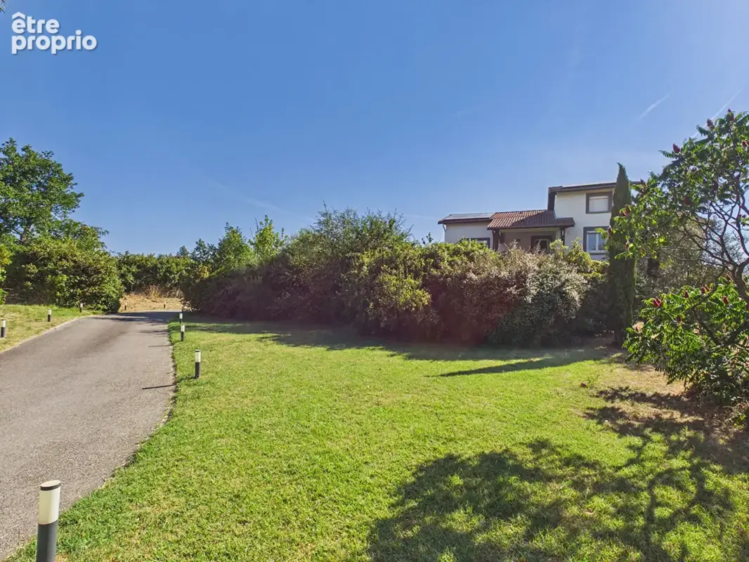 Maison  304m²  sur parcelle de 3304m²  annonay  07100 proche golf - photo 18