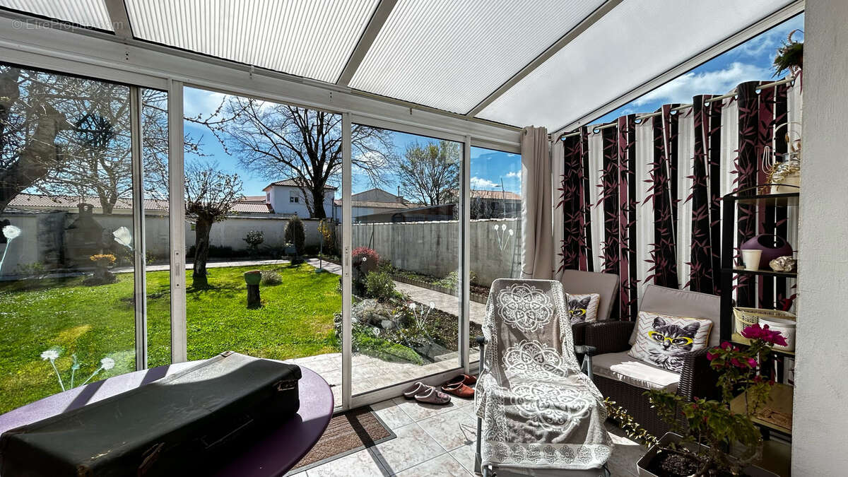 Maison à DOMPIERRE-SUR-MER