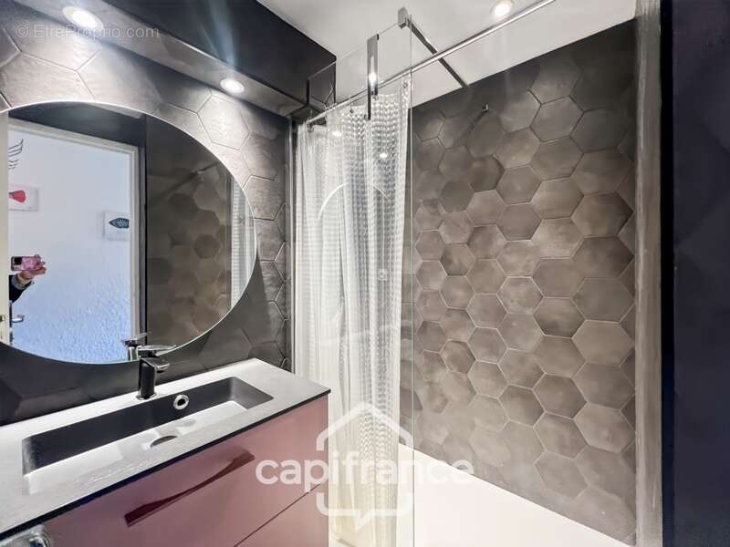 Appartement à BORMES-LES-MIMOSAS