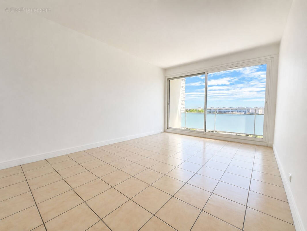 Appartement à RIS-ORANGIS