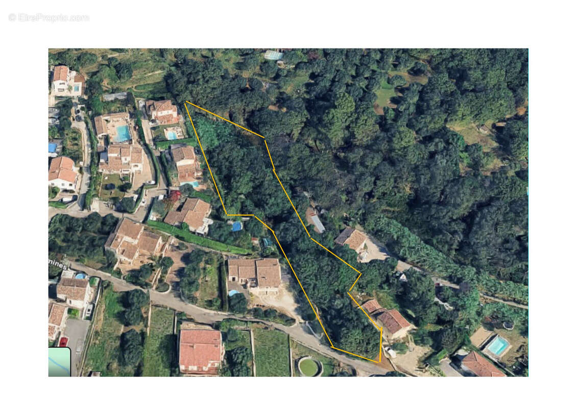 Terrain à GATTIERES