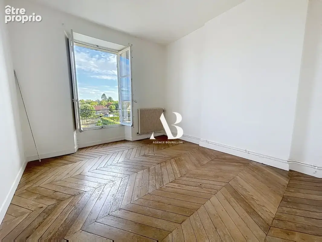 immeuble de 347 m2 sur un terrain de 1047 m2 - photo 12