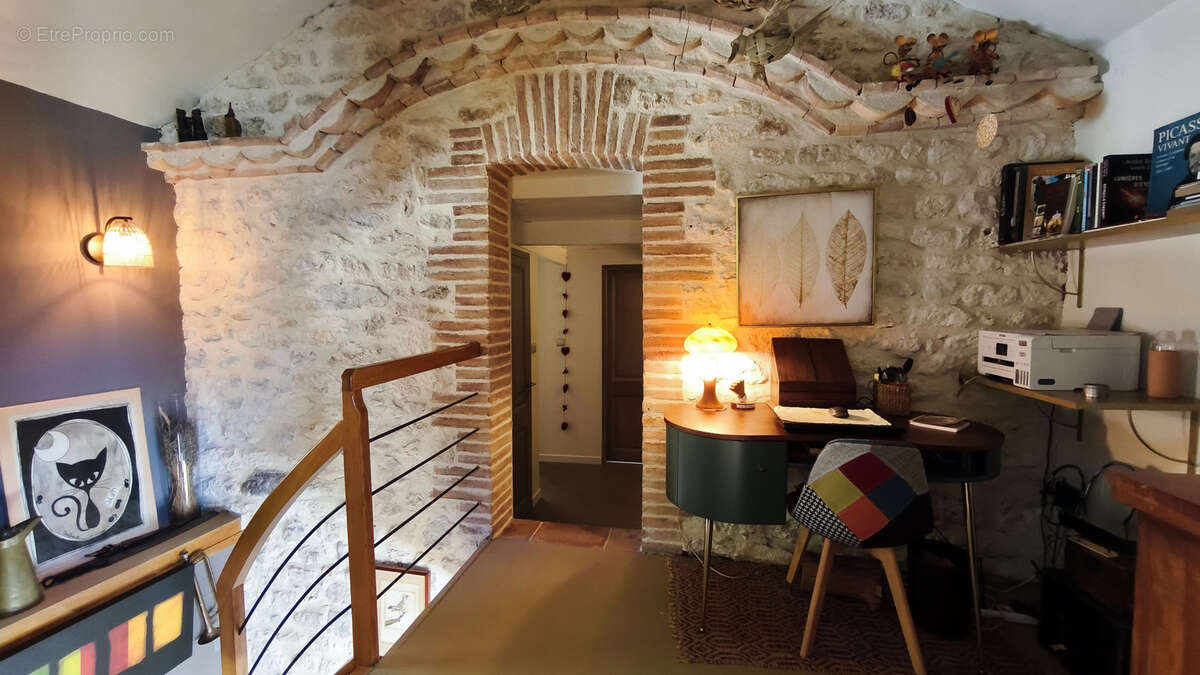 Maison à BAGAT-EN-QUERCY
