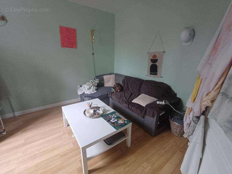 Appartement à RIVERY